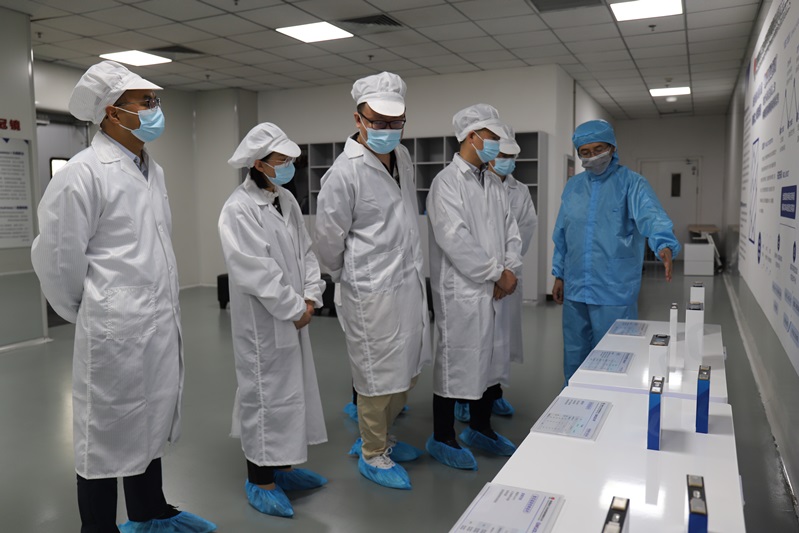 交流共建促提升++聯動賦能助發展——西安工業大學高分子材料教工黨支部至西安分公司黨支部開展產學研交流1_1.jpg